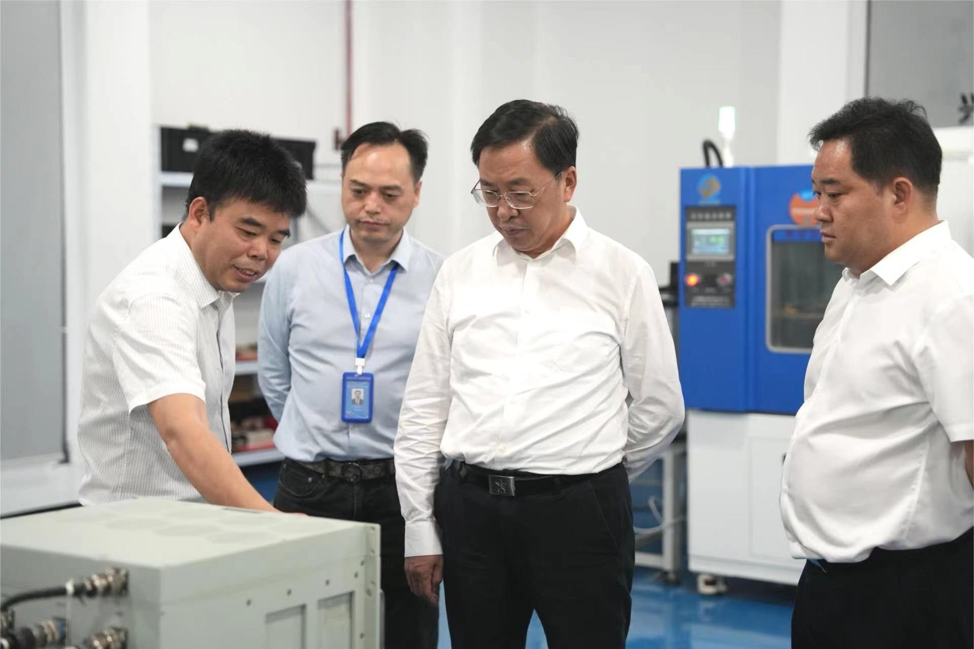 长沙市委副书记、湖南湘江新区（长沙高新区）党工委书记谭勇调研 科技公司